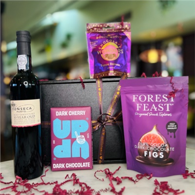 Tawny Port & Chocolate Hamper